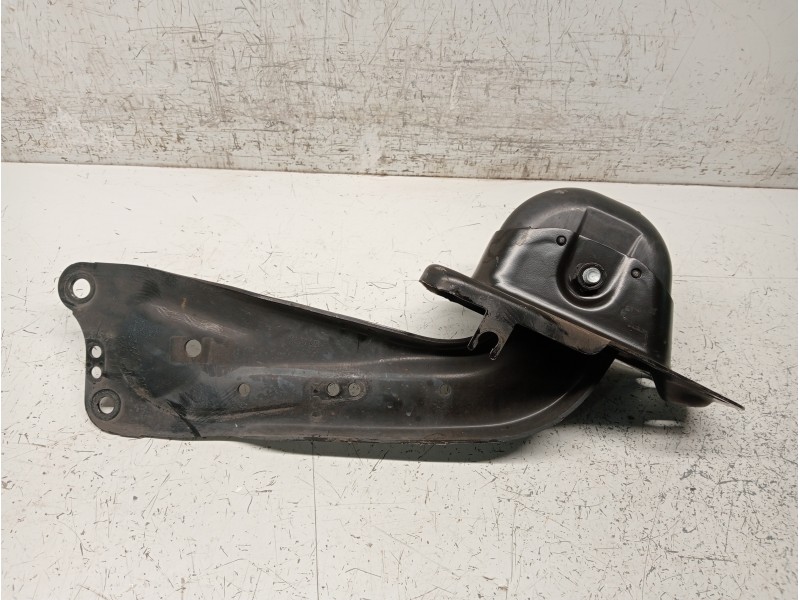 Recambio de brazo suspension superior trasero izquierdo para volkswagen golf vii lim. 2.0 tsi referencia OEM IAM 5Q0505225C  