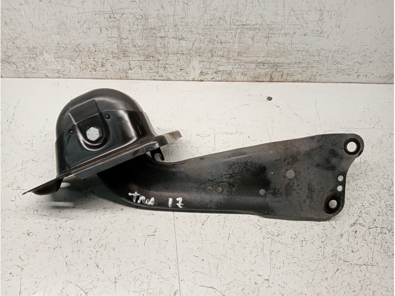 Recambio de brazo suspension superior trasero izquierdo para volkswagen golf vii lim. 2.0 tsi referencia OEM IAM 5Q0505225C  