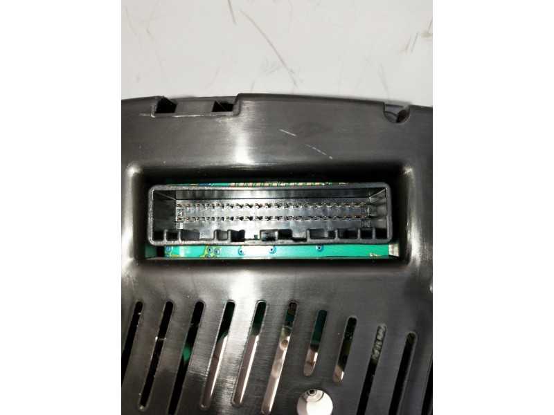 Recambio de cuadro instrumentos para renault laguna iii 2.0 dci referencia OEM IAM 250450036R A2C53172264 