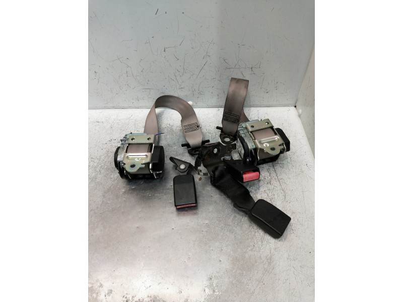 Recambio de juego cinturones trasero para renault laguna iii 2.0 dci referencia OEM IAM   5P