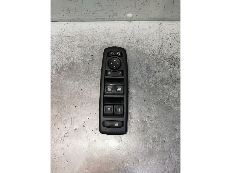 Recambio de mando elevalunas delantero izquierdo para renault laguna iii 2.0 dci referencia OEM IAM 809610006R  5P
