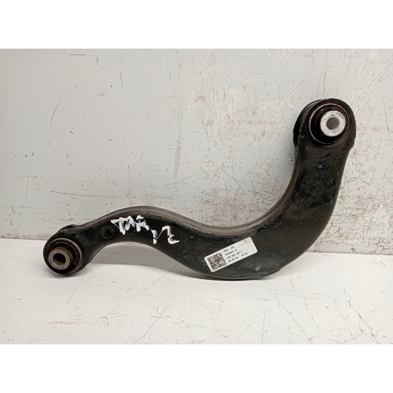 Recambio de brazo suspension superior trasero izquierdo para volkswagen golf vii lim. 2.0 tsi referencia OEM IAM 5Q0505323D  