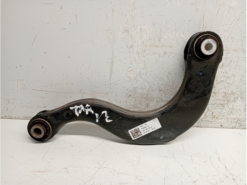 Recambio de brazo suspension superior trasero izquierdo para volkswagen golf vii lim. 2.0 tsi referencia OEM IAM 5Q0505323D  