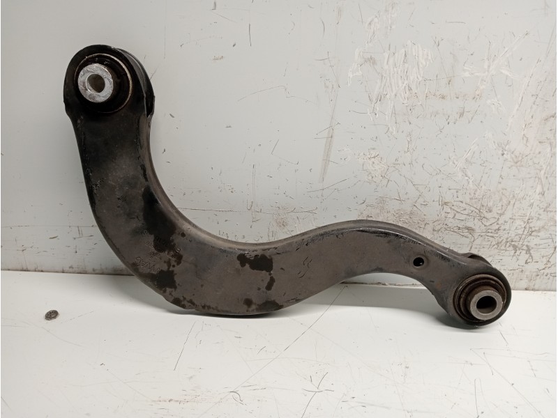 Recambio de brazo suspension superior trasero izquierdo para volkswagen golf vii lim. 2.0 tsi referencia OEM IAM 5Q0505323D  