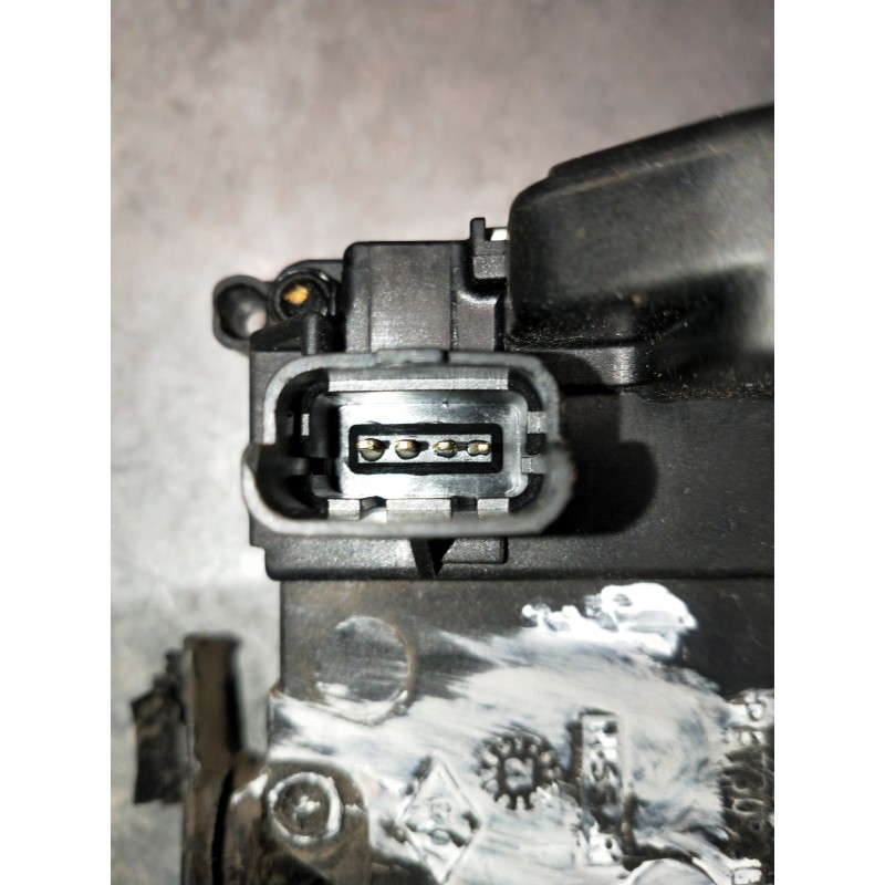 Recambio de motor cierre centralizado delantero izquierdo para renault laguna iii 2.0 dci referencia OEM IAM   5P