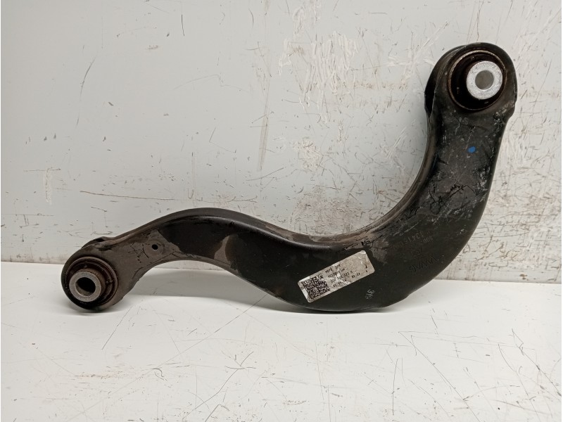 Recambio de brazo suspension superior trasero derecho para volkswagen golf vii lim. 2.0 tsi referencia OEM IAM 5Q0505323D  
