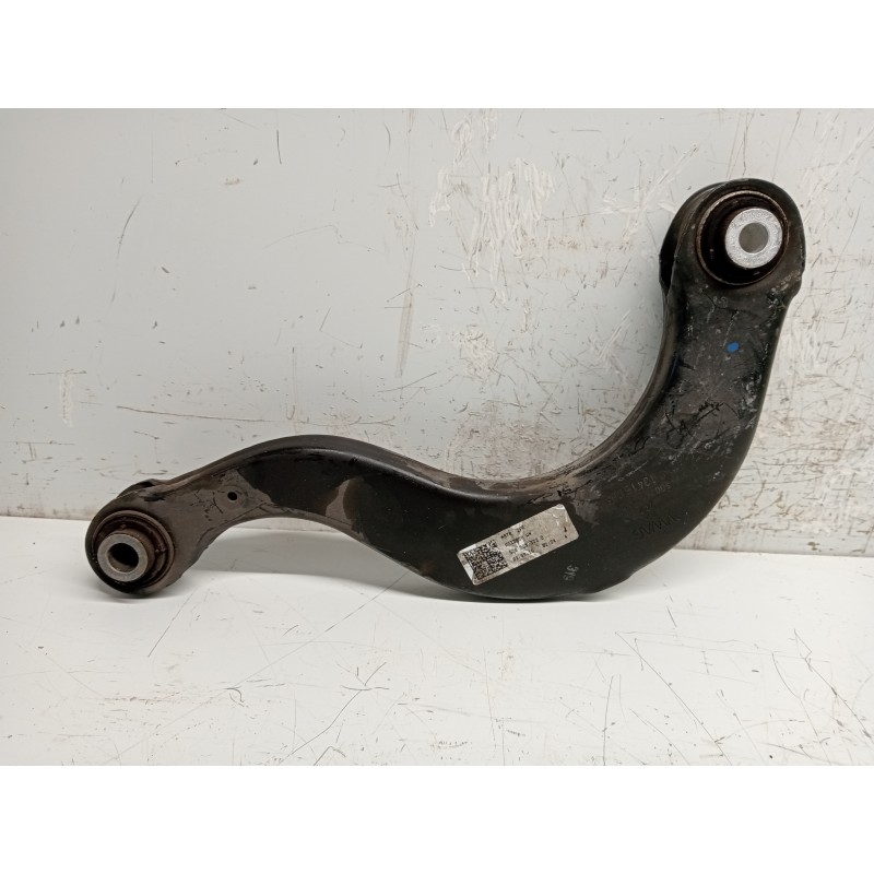 Recambio de brazo suspension superior trasero derecho para volkswagen golf vii lim. 2.0 tsi referencia OEM IAM 5Q0505323D  