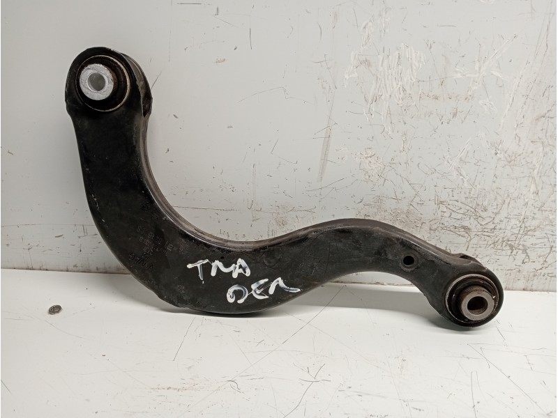 Recambio de brazo suspension superior trasero derecho para volkswagen golf vii lim. 2.0 tsi referencia OEM IAM 5Q0505323D  