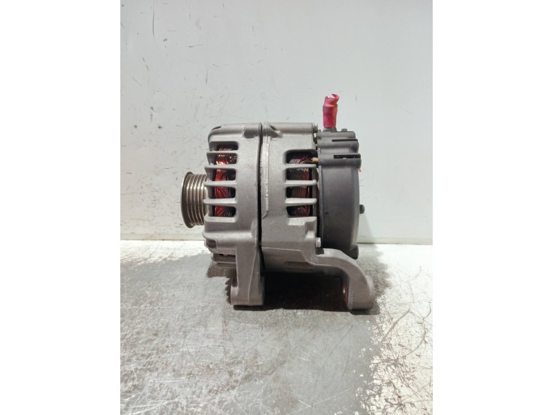 Recambio de alternador para bmw serie 1 berlina (e81/e87) referencia OEM IAM 7802261 2543461B FG18S019