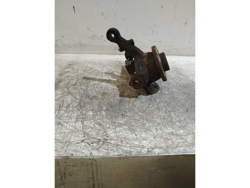 Recambio de mangueta delantera derecha para lancia thema le turbo diesel berlina referencia OEM IAM 0082441910  