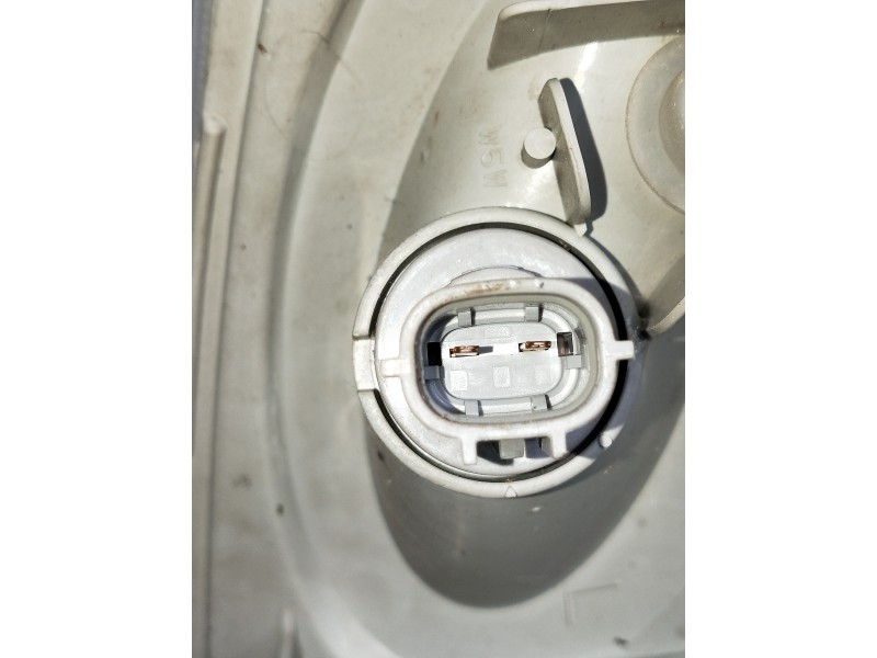 Recambio de piloto delantero izquierdo para mazda premacy (cp) referencia OEM IAM   