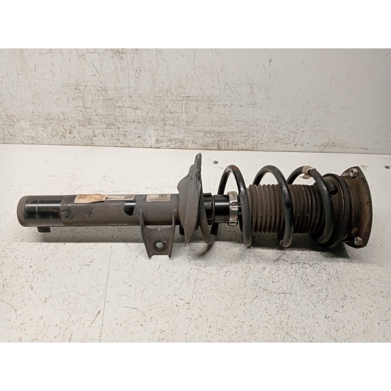 Recambio de amortiguador delantero derecho para volkswagen golf vii lim. 2.0 tsi referencia OEM IAM 5Q0413031FN  
