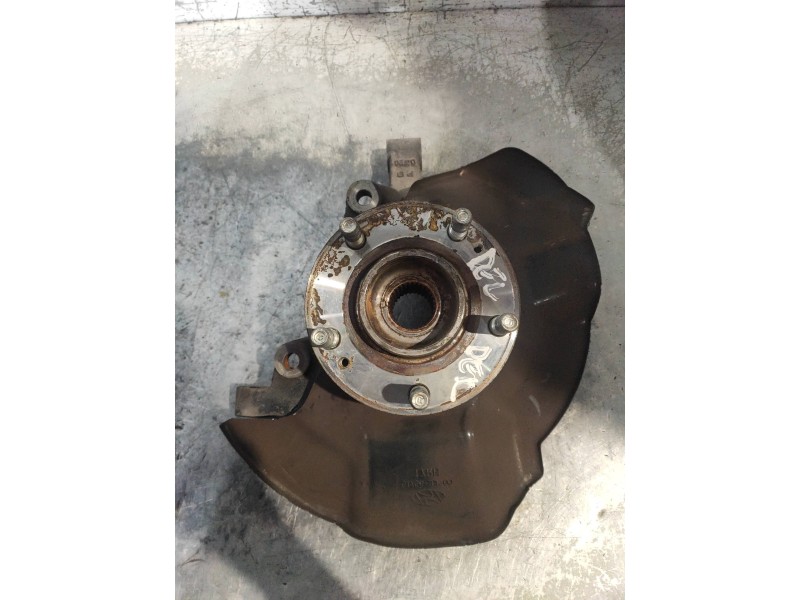 Recambio de mangueta delantera derecha para hyundai santa fe (bm) 2.2 crdi style 4x4 referencia OEM IAM   517162P000