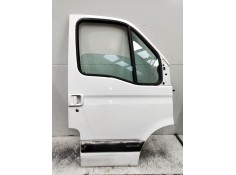 Recambio de puerta delantera derecha para renault master desde ´98 referencia OEM IAM   5P