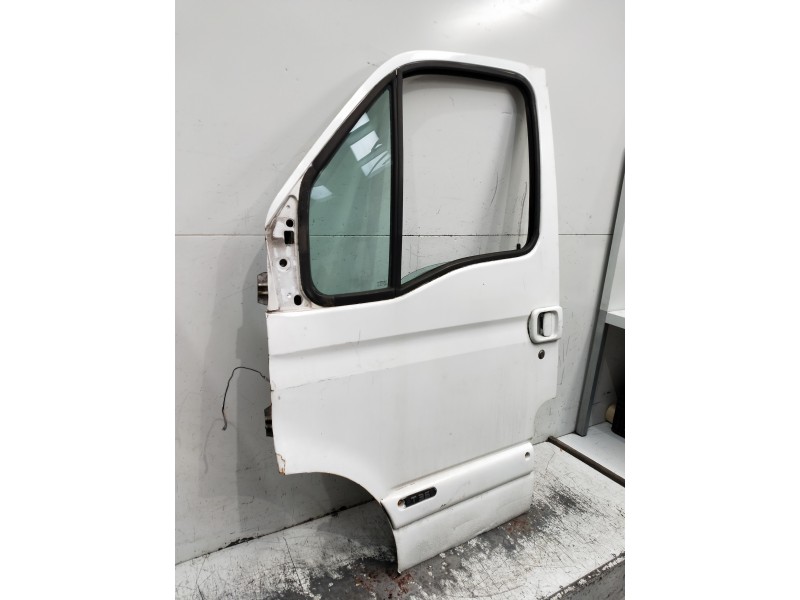 Recambio de puerta delantera izquierda para renault master desde ´98 referencia OEM IAM   5P