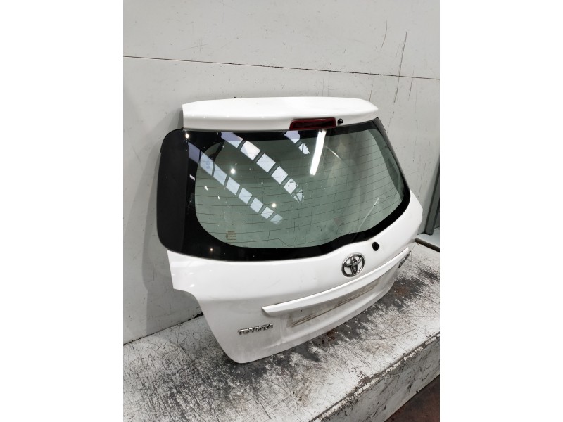 Recambio de porton trasero para toyota yaris 1.3 16v cat referencia OEM IAM   5P