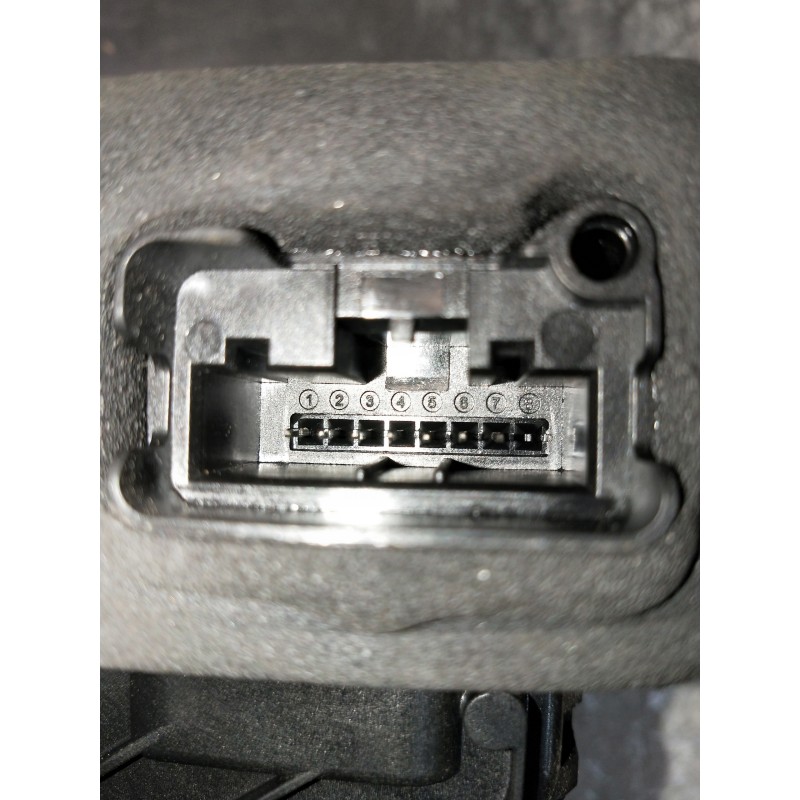 Recambio de motor cierre centralizado trasero derecho para volkswagen golf viii lim. (cd1) referencia OEM IAM 5TA839016K  5P