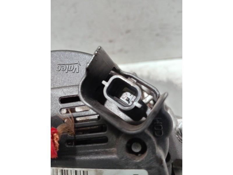 Recambio de alternador para renault captur referencia OEM IAM 231001318R 2627732A TG12C241
