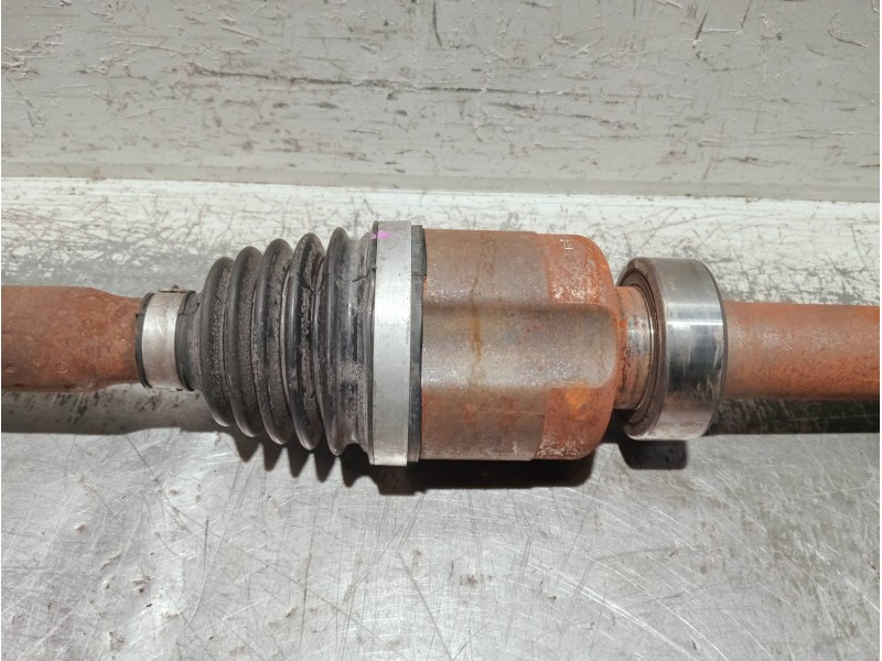 Recambio de transmision delantera derecha para renault captur referencia OEM IAM 391005153R EBJ95MBC373 