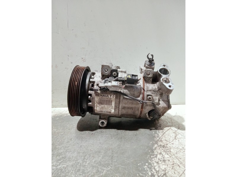 Recambio de compresor aire acondicionado para renault captur referencia OEM IAM 926002352R Z0012593E 