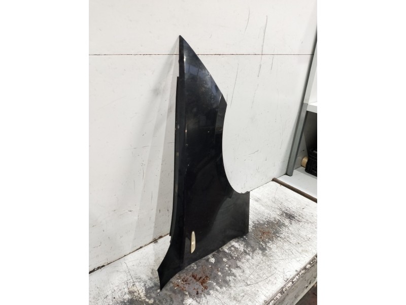 Recambio de aleta delantera derecha para bmw serie 1 berlina (e81/e87) referencia OEM IAM   