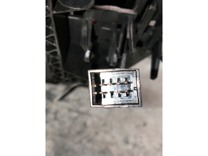 Recambio de maneta exterior porton para volkswagen golf viii lim. (cd1) referencia OEM IAM 5H0827469E  CAMARA TRASERA