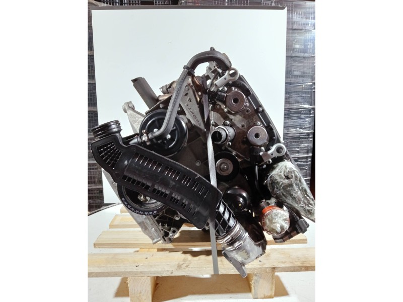 Recambio de motor completo para mercedes clase c (w203) berlina referencia OEM IAM 271946 30271490 