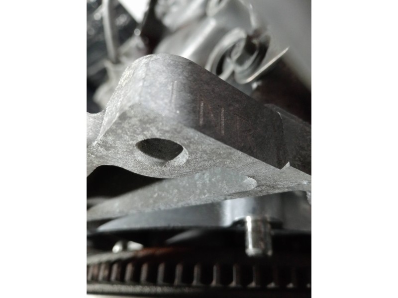 Recambio de motor completo para toyota yaris 1.3 16v cat referencia OEM IAM 1NR 07636112 