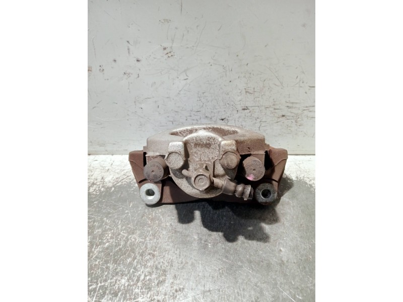 Recambio de pinza freno delantera derecha para toyota yaris 1.3 16v cat referencia OEM IAM   
