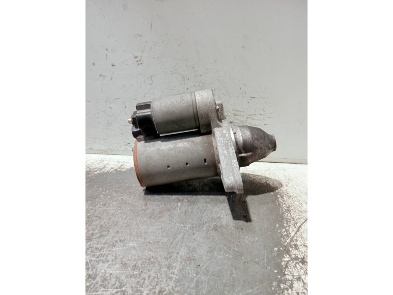 Recambio de motor arranque para toyota yaris 1.3 16v cat referencia OEM IAM 281000Y091 4280008435 