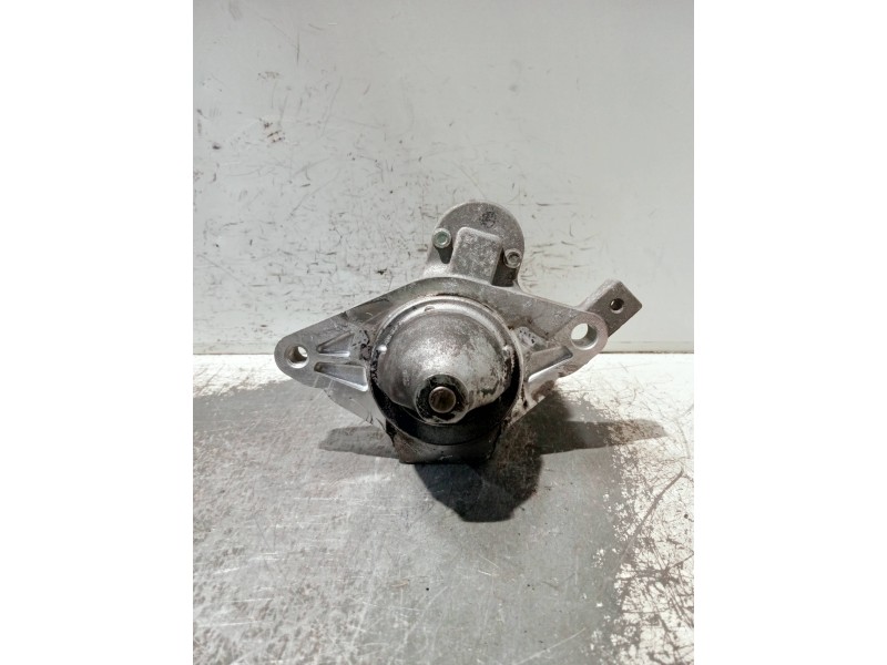 Recambio de motor arranque para toyota yaris 1.3 16v cat referencia OEM IAM 281000Y091 4280008435 