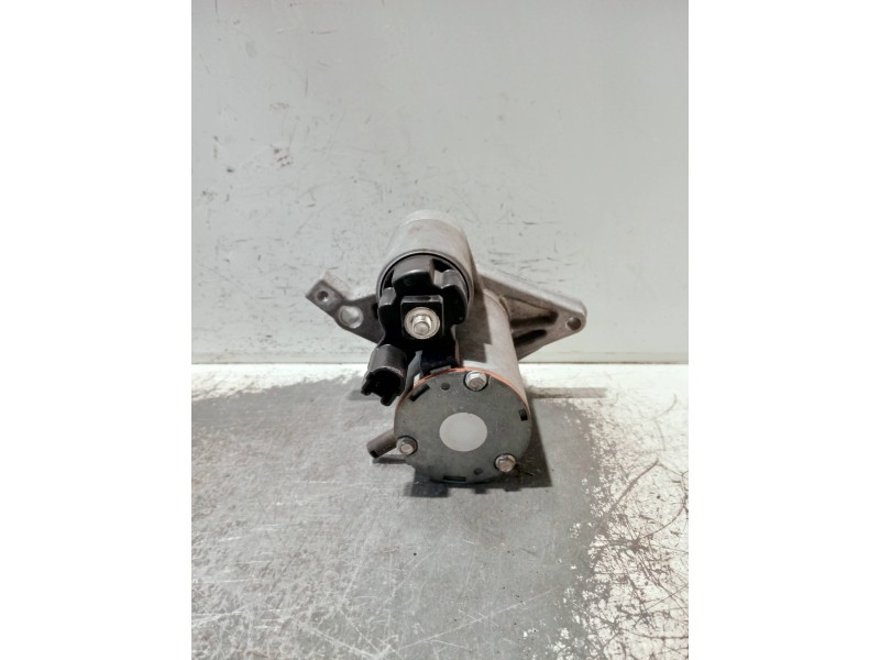 Recambio de motor arranque para toyota yaris 1.3 16v cat referencia OEM IAM 281000Y091 4280008435 