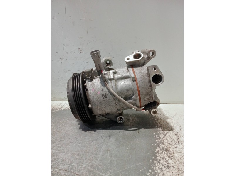 Recambio de compresor aire acondicionado para toyota yaris 1.3 16v cat referencia OEM IAM GE4472604202 5TSE10C 