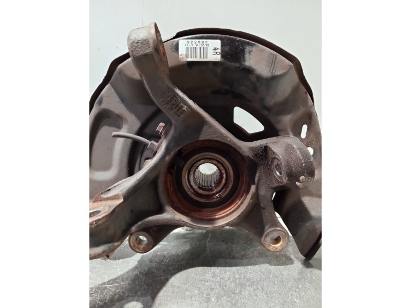 Recambio de mangueta delantera derecha para toyota yaris 1.3 16v cat referencia OEM IAM   