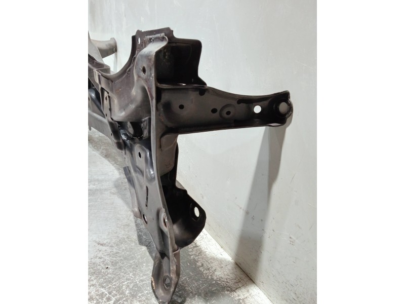 Recambio de puente delantero para toyota yaris 1.3 16v cat referencia OEM IAM   CUNA