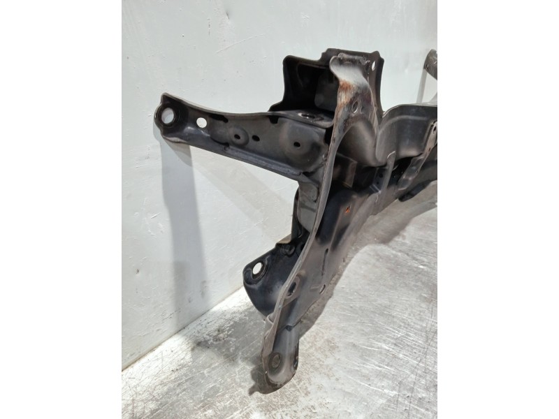 Recambio de puente delantero para toyota yaris 1.3 16v cat referencia OEM IAM   CUNA