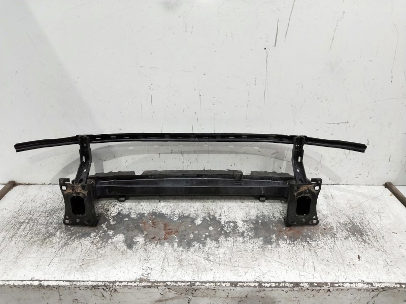 Recambio de refuerzo paragolpes delantero para volkswagen golf viii lim. (cd1) referencia OEM IAM   