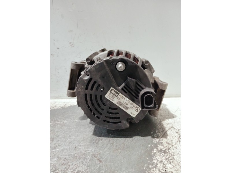 Recambio de alternador para mercedes clase c (w203) berlina referencia OEM IAM A2711540902 2542582B SG12B062
