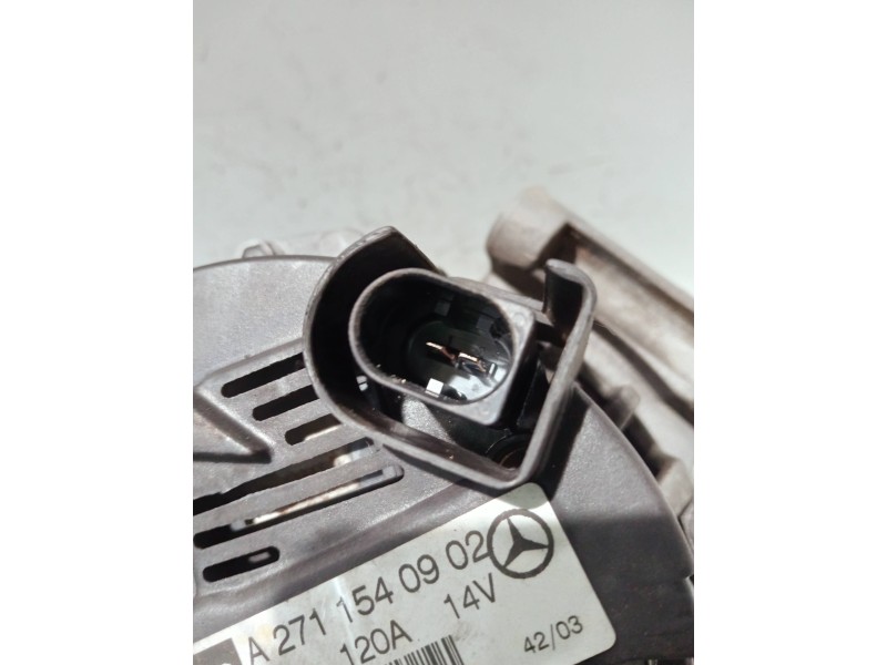 Recambio de alternador para mercedes clase c (w203) berlina referencia OEM IAM A2711540902 2542582B SG12B062