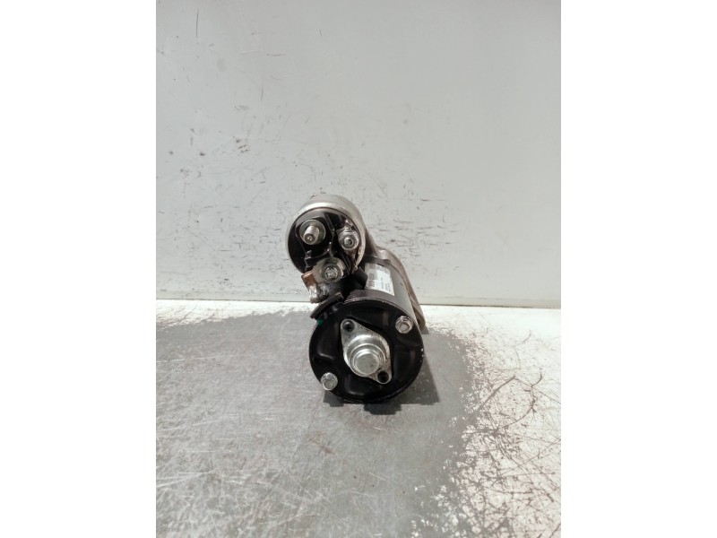 Recambio de motor arranque para mercedes clase c (w203) berlina referencia OEM IAM 320320350  