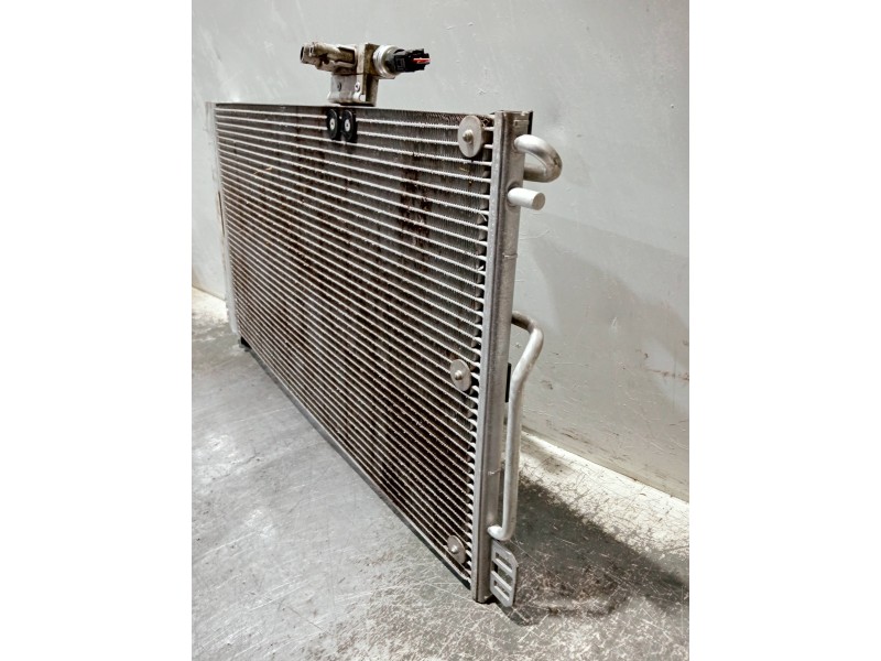 Recambio de condensador / radiador aire acondicionado para mercedes clase c (w203) berlina referencia OEM IAM 8FC351301351 74013