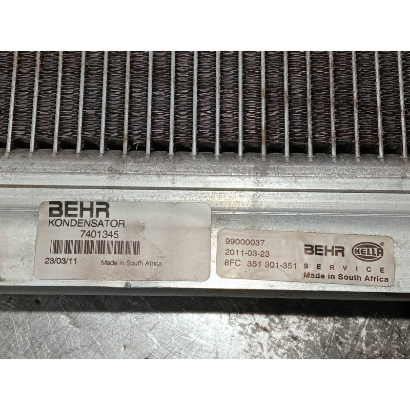 Recambio de condensador / radiador aire acondicionado para mercedes clase c (w203) berlina referencia OEM IAM 8FC351301351 74013
