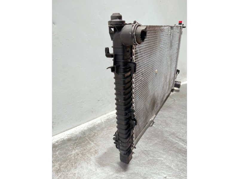 Recambio de radiador agua para mercedes clase c (w203) berlina referencia OEM IAM   