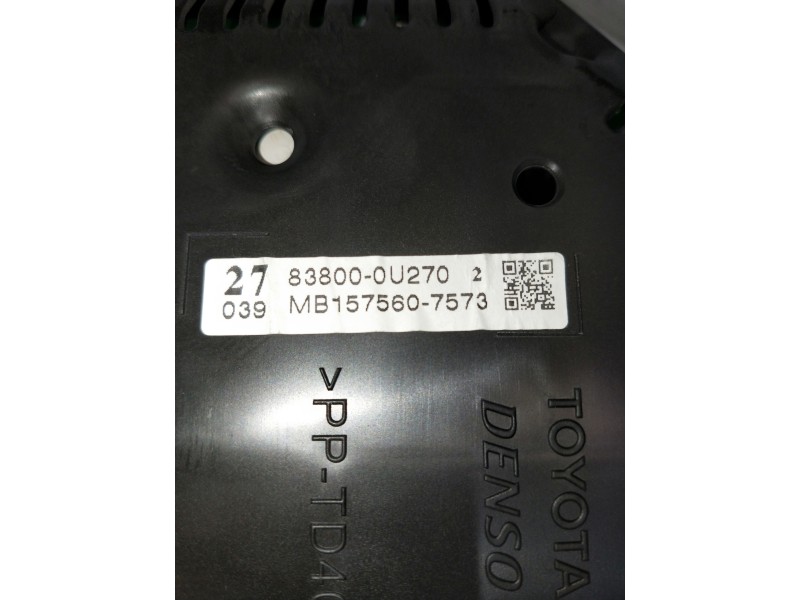 Recambio de cuadro instrumentos para toyota yaris 1.3 16v cat referencia OEM IAM MB1575607573 27838000U270 