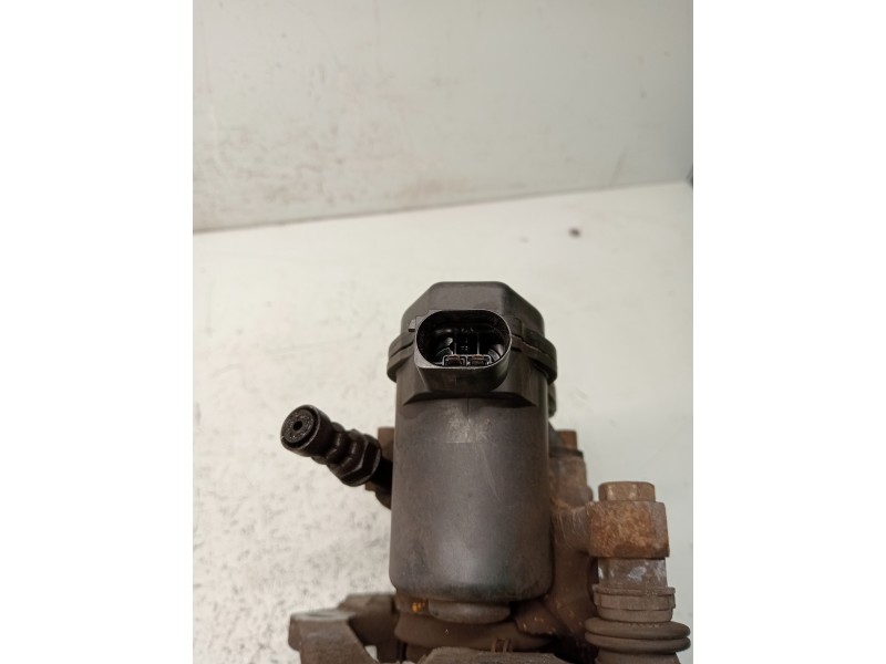 Recambio de pinza freno trasera derecha para audi a4 avant (8k5) (2008) referencia OEM IAM   