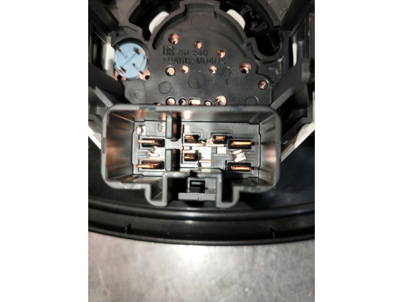 Recambio de mando calefaccion / aire acondicionado para toyota yaris 1.3 16v cat referencia OEM IAM 554060D390  3P