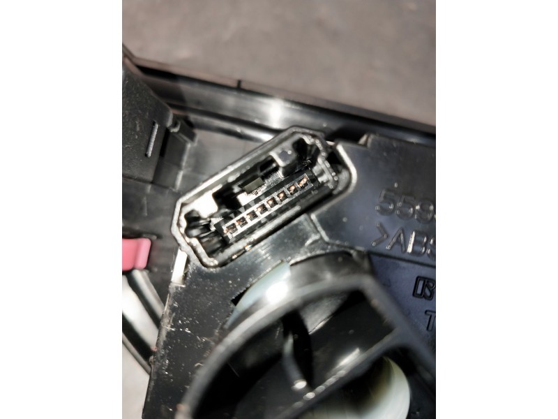 Recambio de mando calefaccion / aire acondicionado para toyota yaris 1.3 16v cat referencia OEM IAM 554060D390  3P