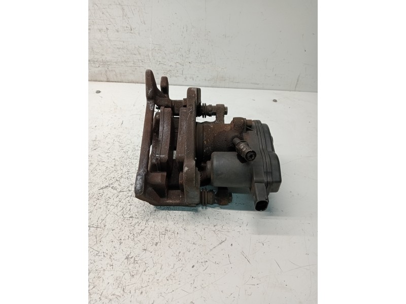 Recambio de pinza freno trasera derecha para audi a4 avant (8k5) (2008) referencia OEM IAM   