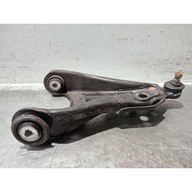 Recambio de brazo suspension inferior delantero derecho para renault kangoo (f/kc0) referencia OEM IAM TC884  