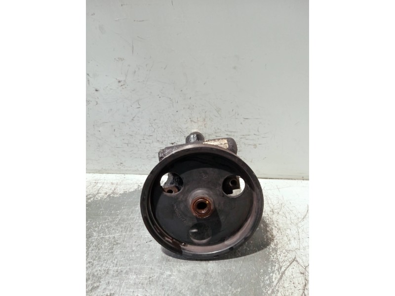 Recambio de bomba direccion para renault kangoo (f/kc0) referencia OEM IAM 7700419117 7700420305A 26053219